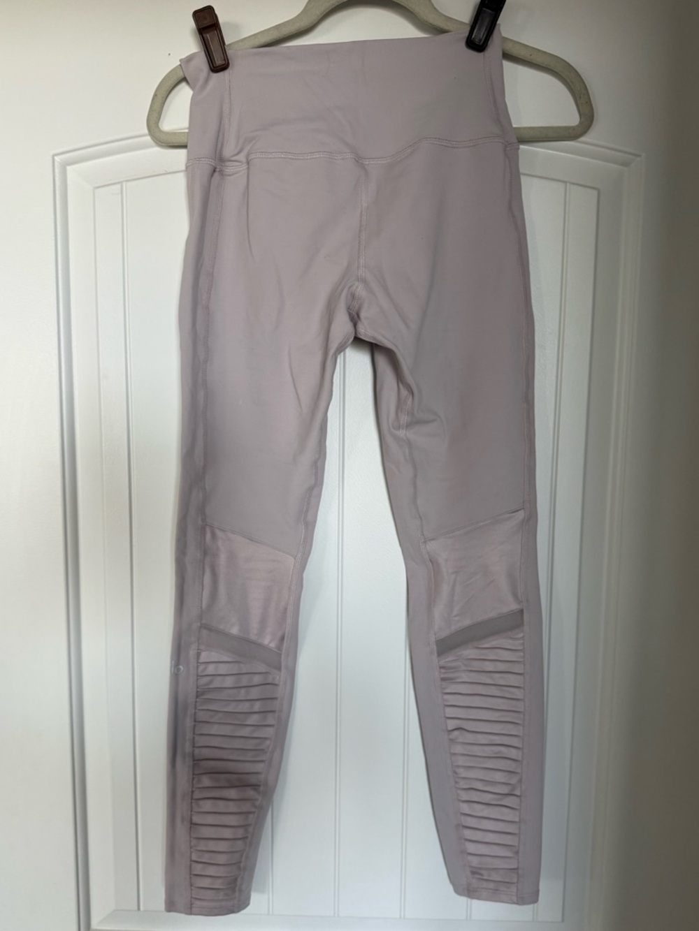 ALO yoga leggings